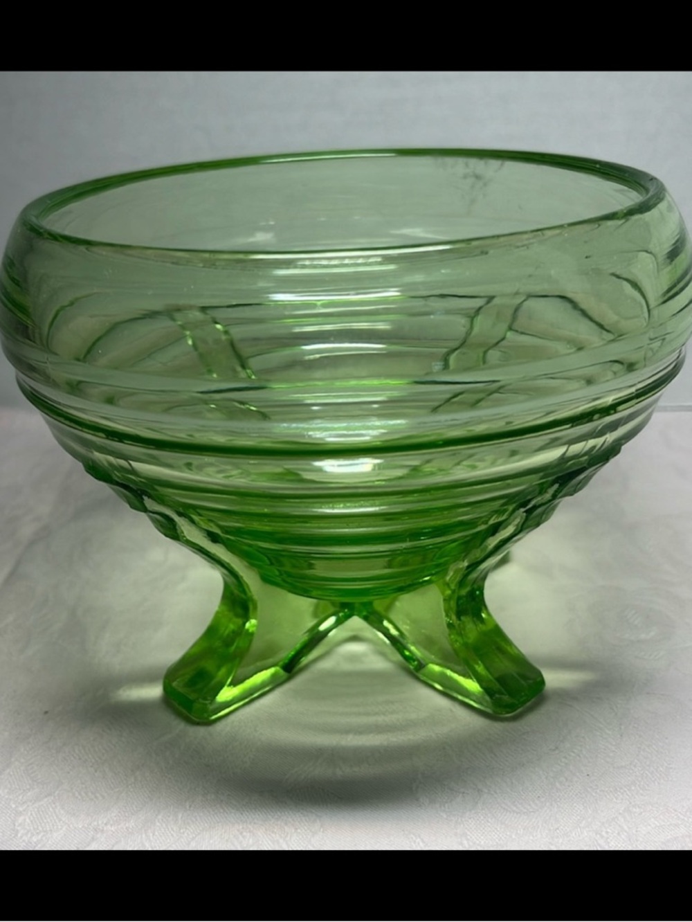 EAPG Footed Bowl Sierra “Swirl” Anchor Hocking, 1930, Green Depression Glass